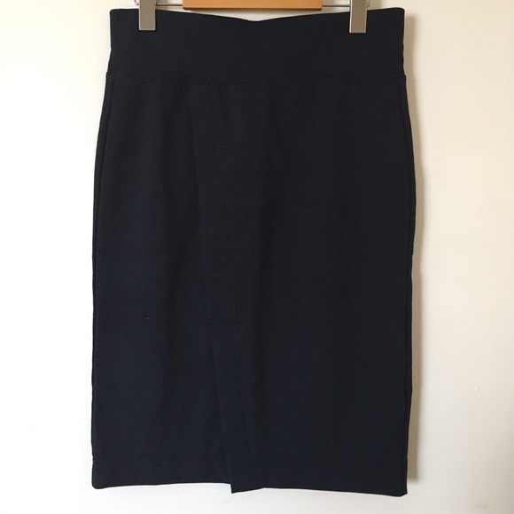 NWT - Joe Fresh, Women’s Gray Stretch Miniskirt. Size S. - Picture 1 of 15